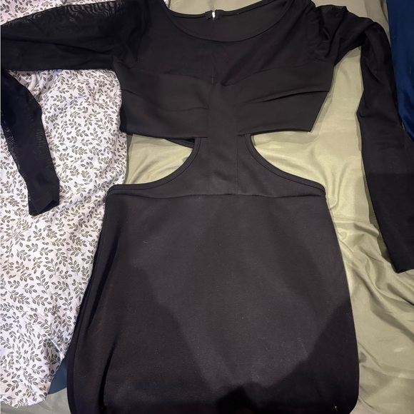 Dresses & Skirts - Women’s Black Cutout Long-Sleeve Dress
